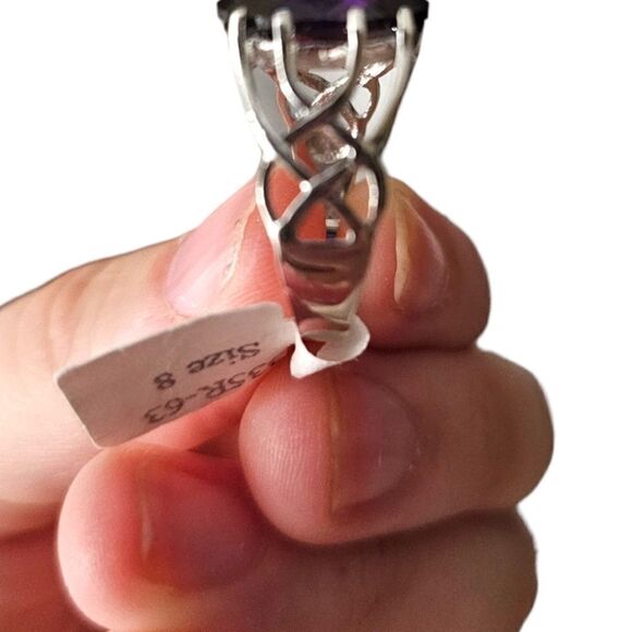 925 Sterling Silver Glass Amethyst Victorian Gemstone Ring (Size 8) - Picture 9 of 16